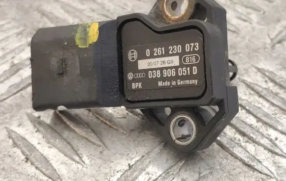 Bentley Flying Spur Air pressure sensor 038906051D 0261230073