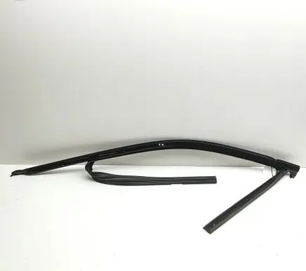 BMW 5 G60 G61 Front door glass trim molding 5A05897