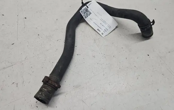Audi Q7 4L Engine coolant pipe/hose 