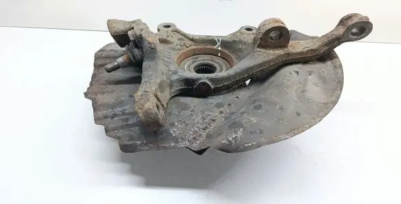 BMW X5 E53 Front wheel hub spindle knuckle