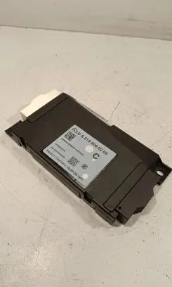 Mercedes-Benz E W213 Ignition relay A2139000205 1013651203