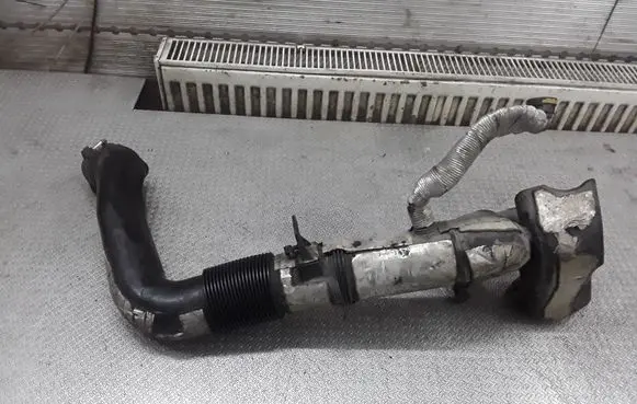 Ford Focus Air intake duct part