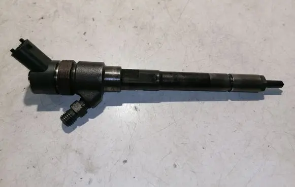 KIA Sportage Fuel injector 0445110258