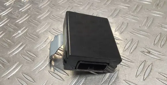 Toyota RAV 4 (XA20) Other control units/modules 8865042130