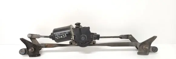 Mazda 6 Front wiper linkage and motor 849200