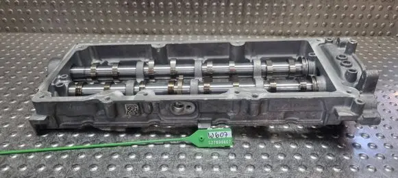 Volkswagen Tiguan Camshaft S27698607 05L103308L 05L103308P