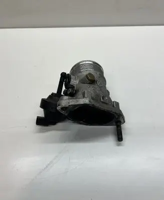 Audi A4 S4 B6 8E 8H Throttle valve 8E0145950