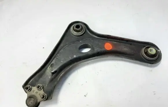 Citroen C4 Cactus Front lower control arm/wishbone