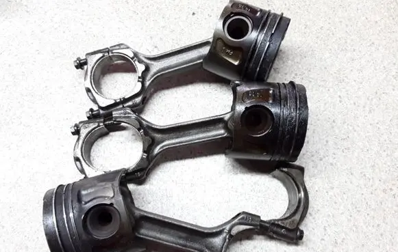 Opel Insignia A Piston with connecting rod