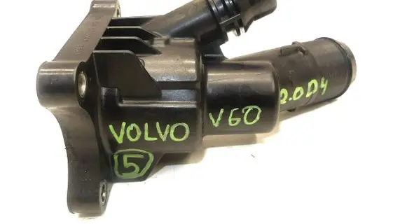 Thermostat/thermostat housing