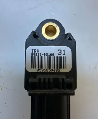 Toyota Verso Airbag deployment crash/impact sensor 8983102100 0595059602
