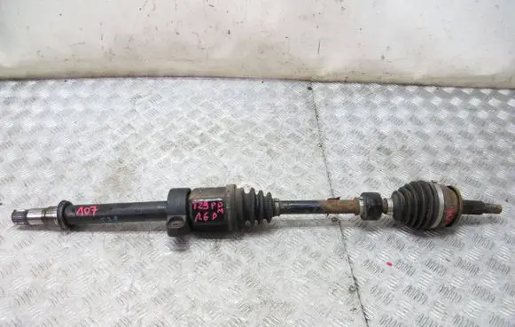 Toyota Avensis T270 Front driveshaft