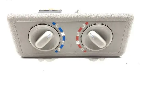 Opel Vivaro Interior fan control switch 275108197R