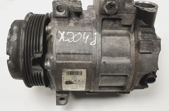 Mercedes-Benz GLK (X204) Air conditioning (A/C) compressor (pump) A0022305011