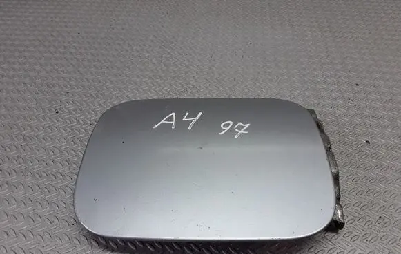Audi A4 S4 B5 8D Fuel tank cap 8D0010139D