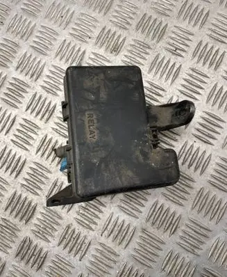 Toyota RAV 4 (XA10) Fuse box set
