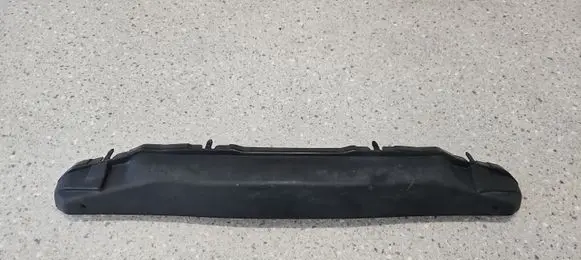 Radiator trim
