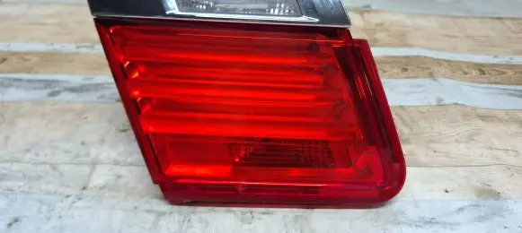 BMW 7 F01 F02 F03 F04 Tailgate rear/tail lights 7182205