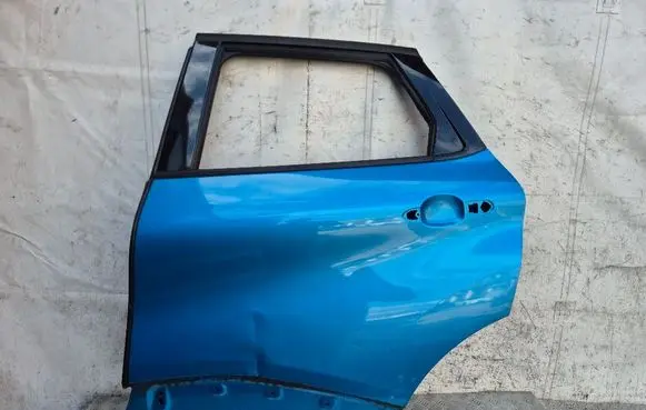 Rear door