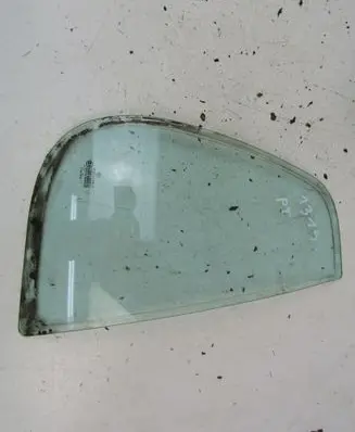 Volkswagen Polo III 6N 6N2 6NF Rear side window 