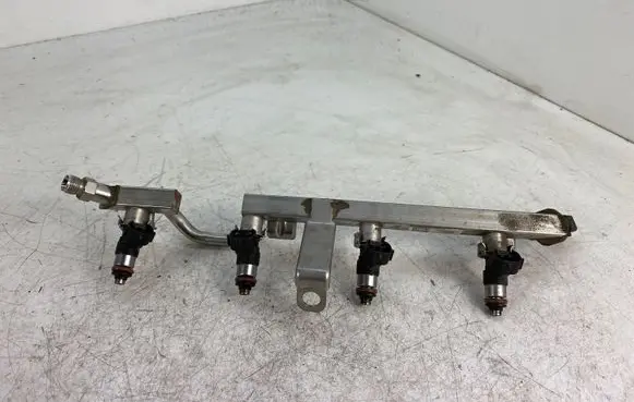 Volkswagen PASSAT B7 Fuel injectors set 03C133317A 0280158815DE 03C906039