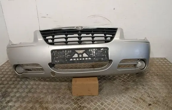 Chrysler Voyager Front bumper 