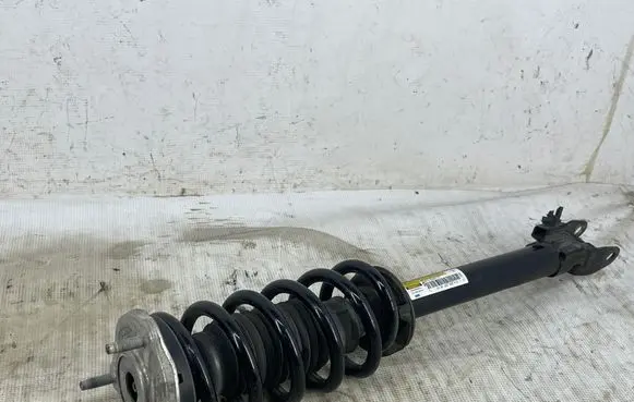 Mercedes-Benz C W205 Front shock absorber with coil spring A2053201813 1526090050012 F4B23L823