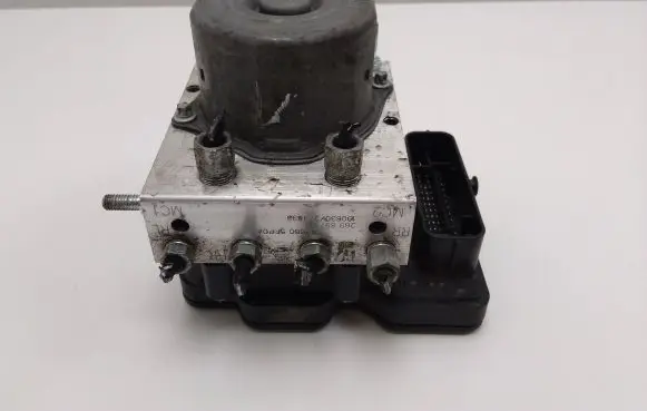 Nissan Micra K14 ABS Pump 2265106455 476605FP0A