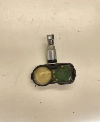 Lexus ES 300h (6th Gen) Tire pressure sensor PMVC010