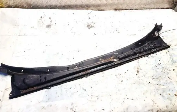 Honda Accord Wiper trim 7420sn7