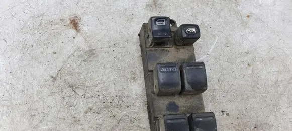 Nissan X-Trail T30 Electric window control switch NOCODE