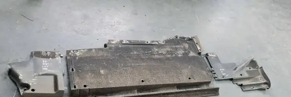 Audi A5 Sportback 8TA Front underbody cover/under tray 8T8825208B 8T8825216