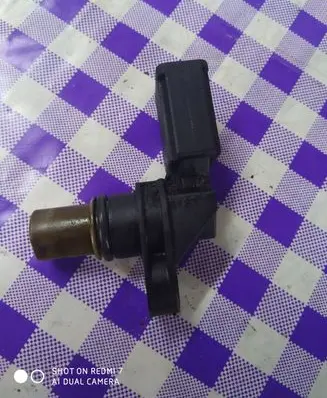 Audi A4 S4 B7 8E 8H Crankshaft speed sensor 