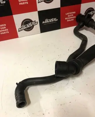 Audi A4 S4 B7 8E 8H Engine coolant pipe/hose 8E0121055N
