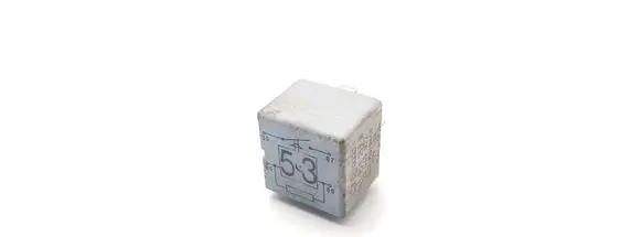 Volkswagen PASSAT B5.5 Other relay 141951253B