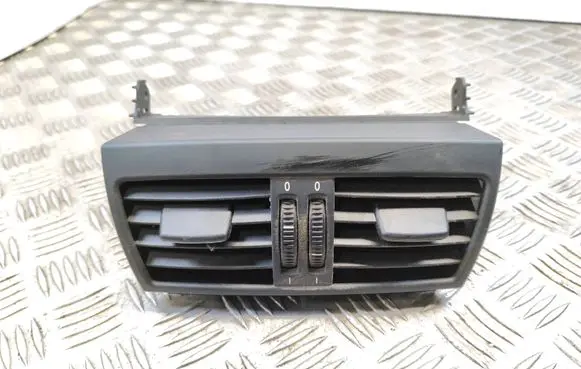 BMW X6 E71 Rear air vent grill 6954953