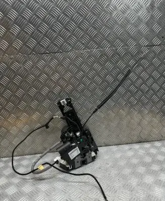 Mercedes-Benz SLK R172 Front door lock A0997200635 ZGS006