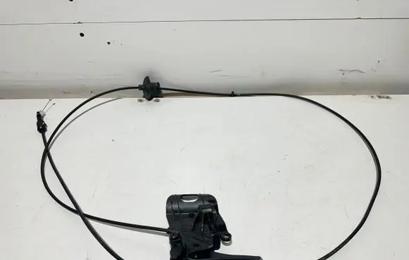 Citroen C5 Aircross Engine bonnet (hood) release handle