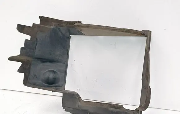 Audi Q7 4L Intercooler air guide/duct channel 4L0117336F