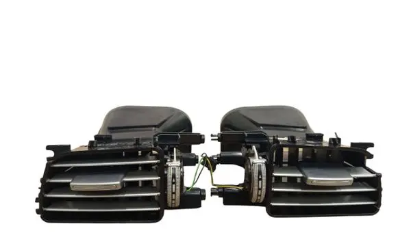 Mercedes-Benz E W212 Dash center air vent grill A2128303154