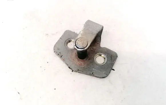 Opel Astra G Rear door lock loop/hook striker 