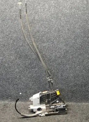 Hyundai Tucson TL Front door lock 81320D7500
