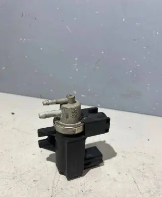Audi A4 S4 B7 8E 8H Turbo solenoid valve 8E0906627C 07T145 72290313