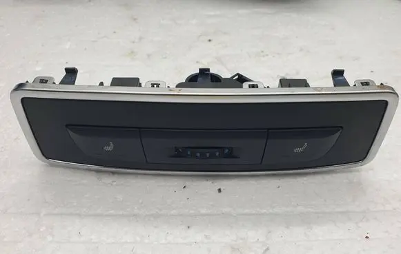 Audi A6 C7 Seat heating switch 4G0863351A