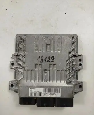 Peugeot 5008 Engine control unit/module 9677243580 S180123006