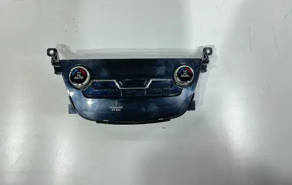 Nissan Murano Z52 Climate control unit 275009UC1C