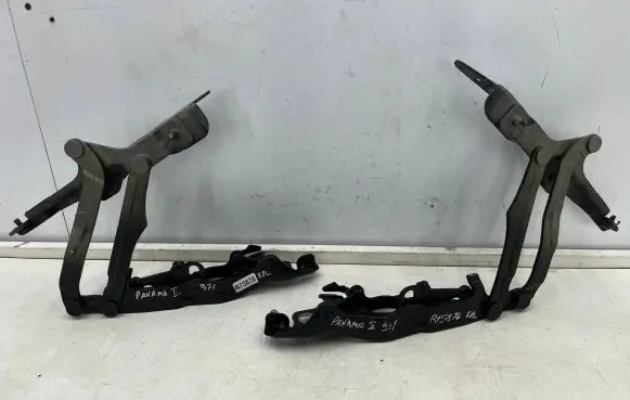Porsche Panamera (971) Engine bonnet/hood hinges 971823611 971823295b 971823296b