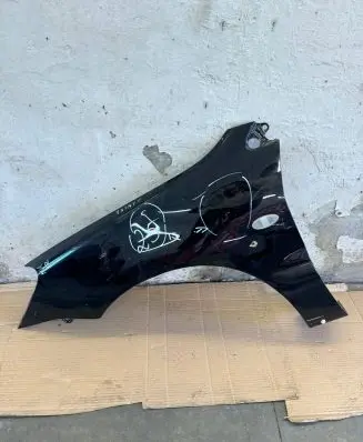 Mitsubishi Lancer Fender
