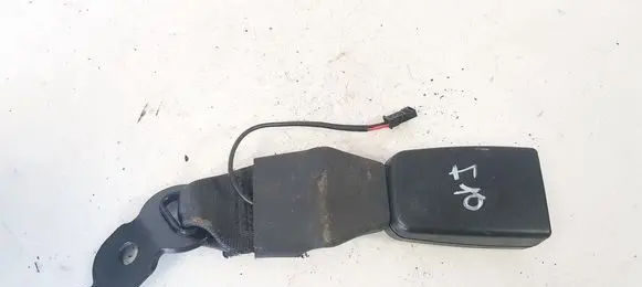 BMW 5 F10 F11 Rear seatbelt buckle 724327504