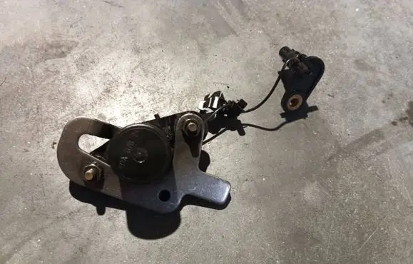Mercedes-Benz E W212 Oil level sensor A6420182340